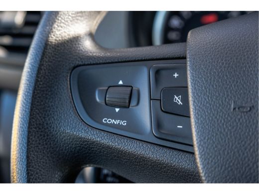 Peugeot Expert 2.0 BlueHDI 150 PK L3H1 | Head-up display | Camera | Carplay | Adapt.Cruise | PDC ActivLease financial lease