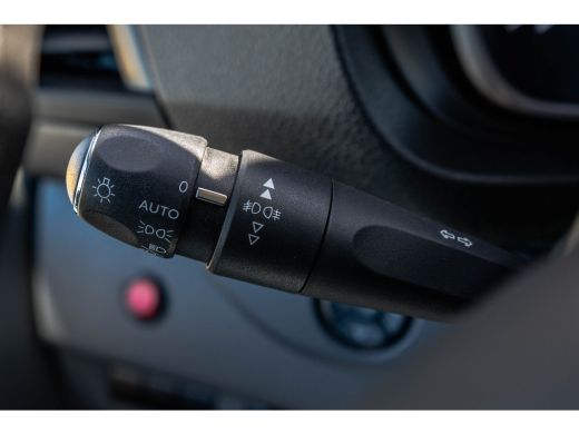 Peugeot Expert 2.0 BlueHDI 150 PK L3H1 | Head-up display | Camera | Carplay | Adapt.Cruise | PDC ActivLease financial lease