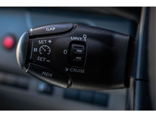 Peugeot Expert 2.0 BlueHDI 150 PK L3H1 | Head-up display | Camera | Carplay | Adapt.Cruise | PDC ActivLease financial lease
