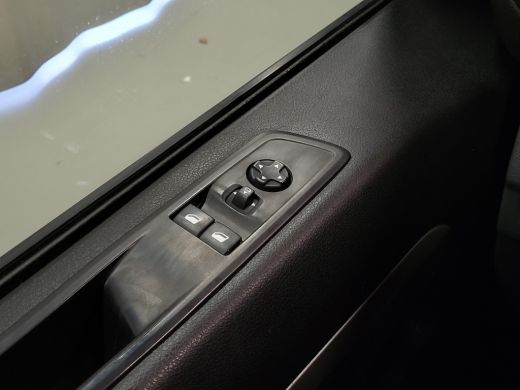 Peugeot Expert 2.0BlueHDI Dubbele Cabine Automaat Euro 6! ActivLease financial lease