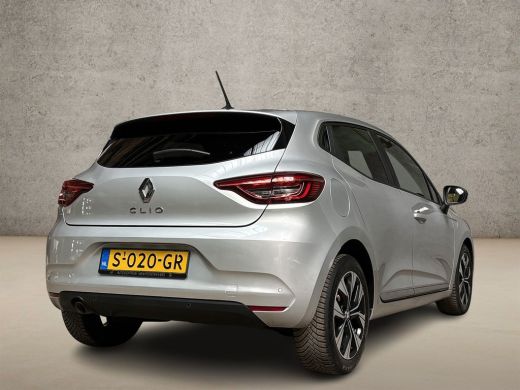 Renault Clio 1.0 TCe 90 Evolution (APPLE CARPLAY, GROOT NAVI, PARKEERSENSOREN, LM VELGEN, SPORTSTOELEN, CRUISE... ActivLease financial lease