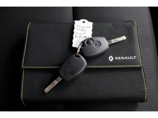 Renault Trafic 2.0 dCi 145pk L1H1 D.C. Comfort Airco/Navi/LED 12-2020 ActivLease financial lease