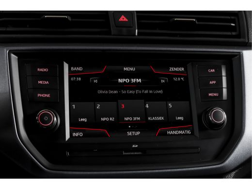 Seat Arona 1.0 TSI 95 PK Style | Dig. Cockpit | Cruise | PDC | Camera | App. Connect | ECC | LM 17" | ActivLease financial lease