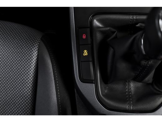 Seat Arona 1.0 TSI 95 PK Style | Dig. Cockpit | Cruise | PDC | Camera | App. Connect | ECC | LM 17" | ActivLease financial lease