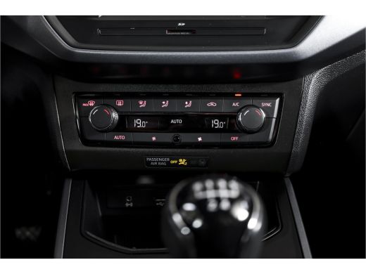 Seat Arona 1.0 TSI 95 PK Style | Dig. Cockpit | Cruise | PDC | Camera | App. Connect | ECC | LM 17" | ActivLease financial lease