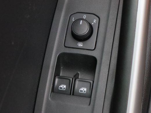 Skoda Fabia 1.0 TSi 110 Pk Automaat | Panorama dak | Parkeersensoren | Cruise Control | Stoel Verwarming | Ca... ActivLease financial lease