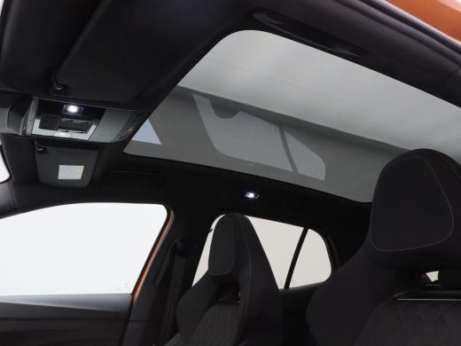 Skoda Fabia 1.0 TSi 110 Pk Automaat | Panorama dak | Parkeersensoren | Cruise Control | Stoel Verwarming | Ca... ActivLease financial lease