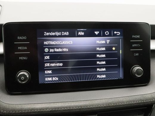 Skoda Fabia 1.0 TSi 110 Pk Automaat | Panorama dak | Parkeersensoren | Cruise Control | Stoel Verwarming | Ca... ActivLease financial lease