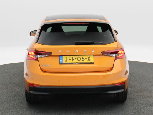 Skoda Fabia 1.0 TSi 110 Pk Automaat | Panorama dak | Parkeersensoren | Cruise Control | Stoel Verwarming | Ca... ActivLease financial lease