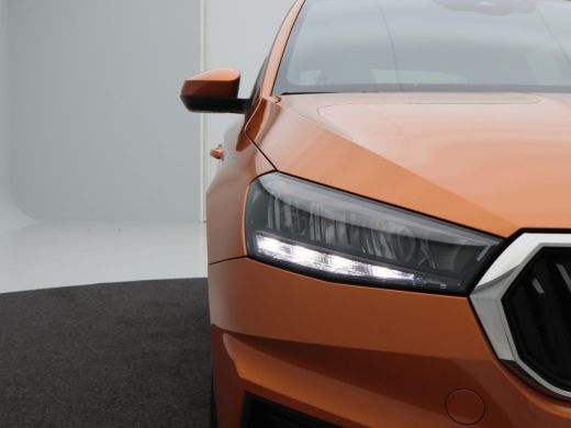 Skoda Fabia 1.0 TSi 110 Pk Automaat | Panorama dak | Parkeersensoren | Cruise Control | Stoel Verwarming | Ca... ActivLease financial lease