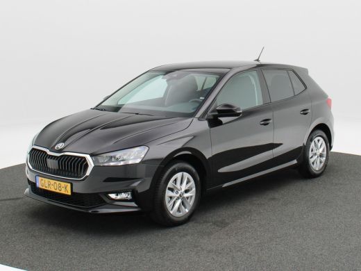 Skoda Fabia 1.0 TSi Selection | Parkeersensoren | Airco | Carplay | DAB | 15 Inch | 21.939 Km !!