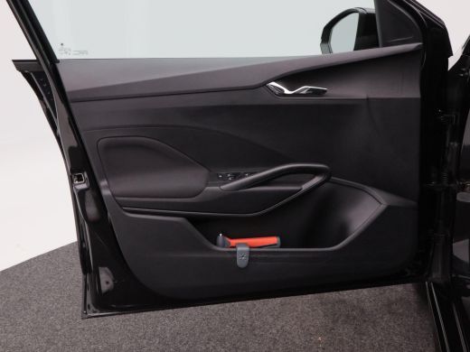 Skoda Fabia 1.0 TSi Selection | Parkeersensoren | Airco | Carplay | DAB | 15 Inch | 21.939 Km !! ActivLease financial lease