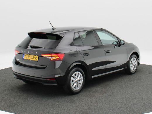 Skoda Fabia 1.0 TSi Selection | Parkeersensoren | Airco | Carplay | DAB | 15 Inch | 21.939 Km !! ActivLease financial lease