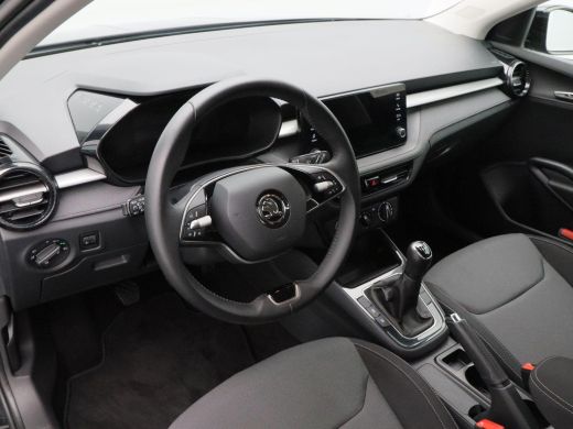 Skoda Fabia 1.0 TSi Selection | Parkeersensoren | Airco | Carplay | DAB | 15 Inch | 21.939 Km !! ActivLease financial lease