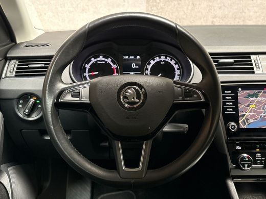 Skoda Octavia Combi 1.0 TSI Sport (APPLE CARPLAY, GROOT NAVI, CLIMATE, CRUISE, SPORTSTOELEN, PARKEERSENSOREN, N... ActivLease financial lease