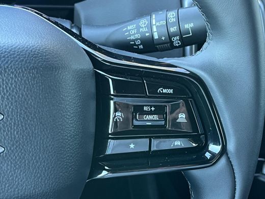 Suzuki e Vitara Style 61 kWh **STUURWIELVERWARMING/ 360 CAMERA/ PANORAMADAK** ActivLease financial lease