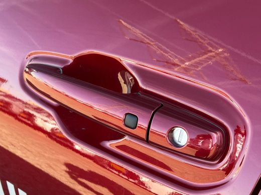 Suzuki e Vitara Style 61 kWh **STUURWIELVERWARMING/ 360 CAMERA/ PANORAMADAK** ActivLease financial lease