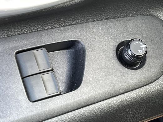 Toyota Aygo 1.0 VVT-i S-CVT Envy | Cabrio dak | Navigatie | Stoelverwarming | Keyless entry | ActivLease financial lease