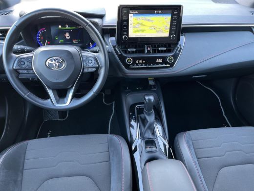 Toyota Corolla Touring Sports 2.0 Hybrid Executive | Carplay | 18 inch LM-velgen | Stoelverwarming | Elektrische achterklep | ActivLease financial lease