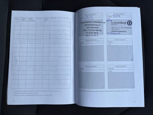 Toyota Corolla Touring Sports 2.0 Hybrid Executive | Carplay | 18 inch LM-velgen | Stoelverwarming | Elektrische achterklep | ActivLease financial lease