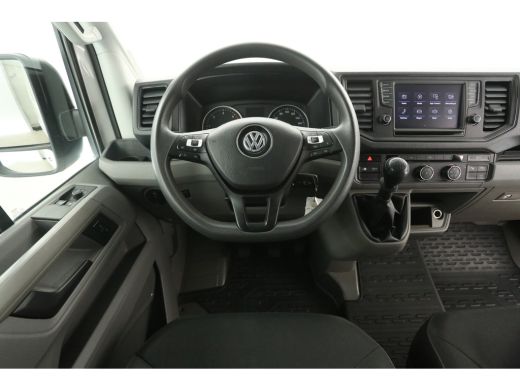 Volkswagen Crafter 2.0 TDI L3H3 140PK | 3000KG Trekgew. | Trekhaak | Airco | Adap. Cruise | Camera | Carplay | 3 Zits ActivLease financial lease