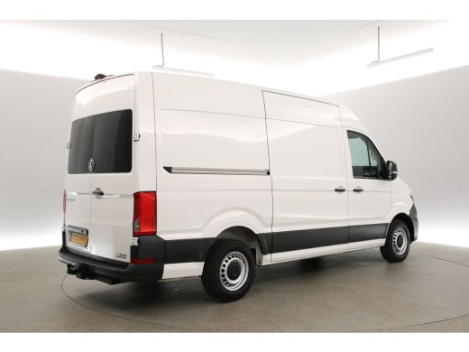 Volkswagen Crafter 2.0 TDI L3H3 140PK | 3000KG Trekgew. | Trekhaak | Airco | Adap. Cruise | Camera | Carplay | 3 Zits ActivLease financial lease