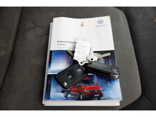 Volkswagen Crafter 35 2.0 TDI E6 Bakwagen met achterdeuren 2-Persoons 07-2020 ActivLease financial lease