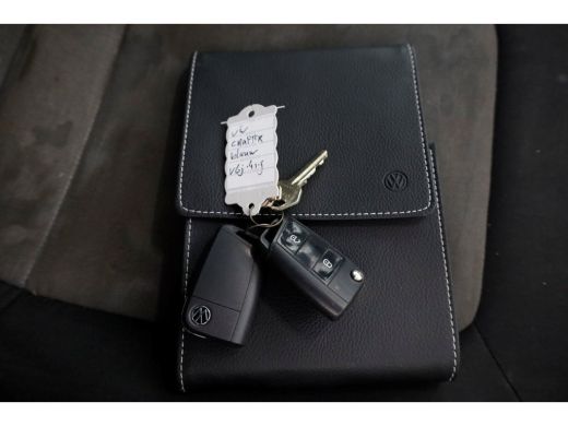 Volkswagen Crafter 35 2.0 TDI E6 Bakwagen met achterdeuren 2-Persoons 07-2020 ActivLease financial lease