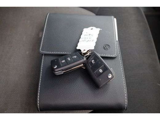 Volkswagen Crafter 35 2.0 TDI E6 Bakwagen met achterdeuren 2-Persoons 10-2020 ActivLease financial lease