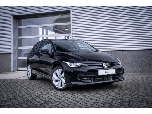 Volkswagen Golf Life Edition eHybrid | 'App-Connect' draadloze smartphone integratie | Achterbank in ongelijke de... ActivLease financial lease