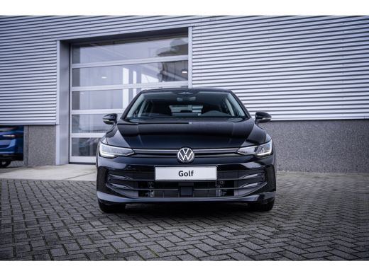 Volkswagen Golf Life Edition eHybrid | 'App-Connect' draadloze smartphone integratie | Achterbank in ongelijke de... ActivLease financial lease