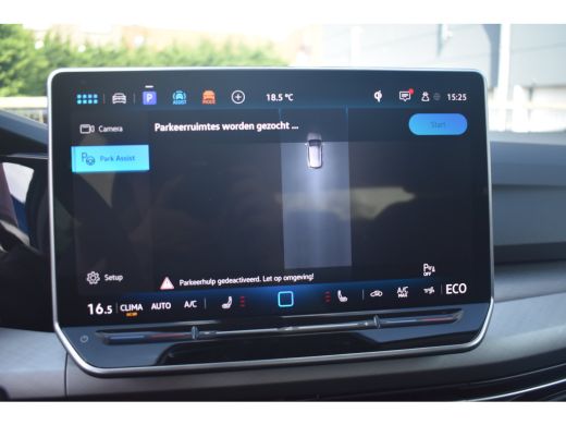 Volkswagen Golf Life Edition eHybrid | 'App-Connect' draadloze smartphone integratie | Achterbank in ongelijke de... ActivLease financial lease