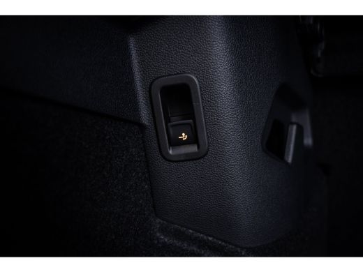 Volkswagen Golf Life Edition eHybrid Inclusief &euro;2000,- inruilvoordeel | 'App-Connect' draadloze smartphone integr... ActivLease financial lease