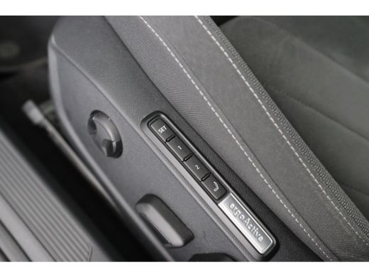 Volkswagen Golf Variant 1.5 eTSI 130pk Life Business | LED | ErgoActive | Memory | Clima | Stoelverwarming | Crui... ActivLease financial lease
