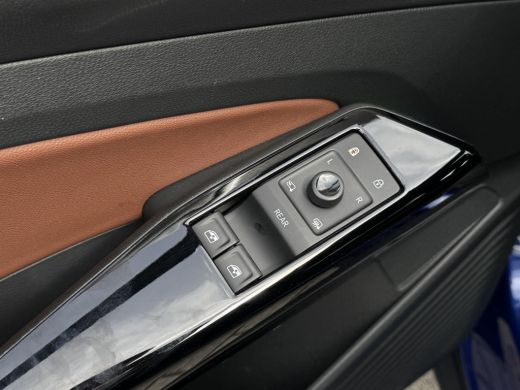 Volkswagen ID.4 First 77 kWh NL-AUTO | CAMERA | ActivLease financial lease