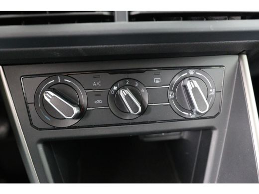 Volkswagen Polo 1.0 TSI Comfortline | Navi By App | Airco | Cruise Control | Lichtmetalen Velgen | DAB | Bluetooth ActivLease financial lease