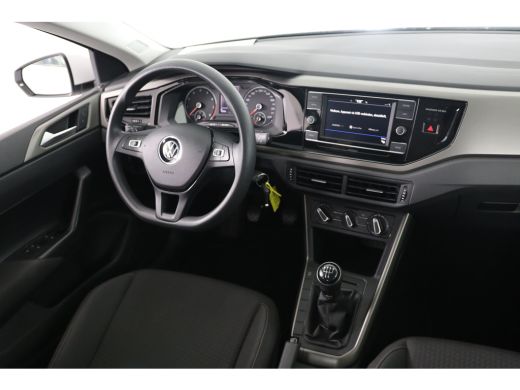 Volkswagen Polo 1.0 TSI Comfortline | Navi By App | Airco | Cruise Control | Lichtmetalen Velgen | DAB | Bluetooth ActivLease financial lease