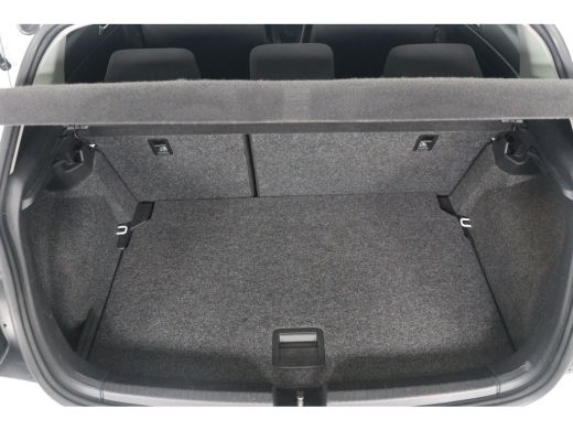 Volkswagen Polo 1.0 TSI Comfortline | Navi By App | Airco | Cruise Control | Lichtmetalen Velgen | DAB | Bluetooth ActivLease financial lease