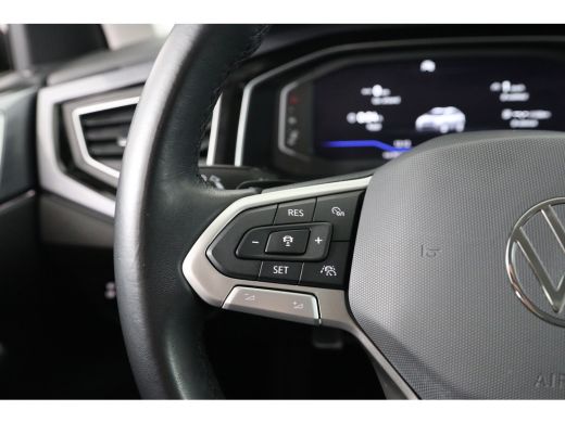 Volkswagen Taigo 1.0 TSI Style | Automaat | 1e Eigenaar! | LED | Clima | Camera | Navi | Cruise Adaptive | Vitrual... ActivLease financial lease