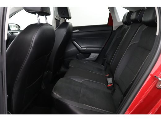 Volkswagen Taigo 1.0 TSI Style | Automaat | 1e Eigenaar! | LED | Clima | Camera | Navi | Cruise Adaptive | Vitrual... ActivLease financial lease