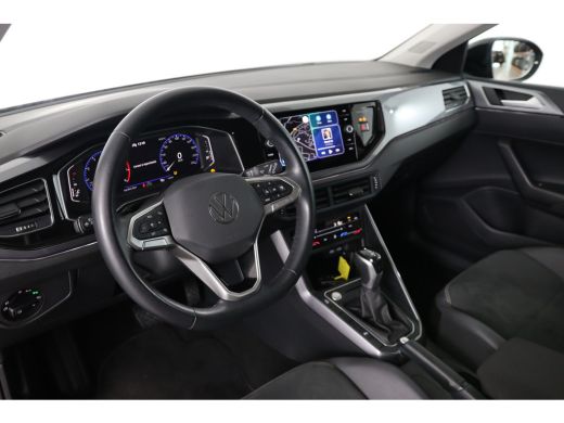 Volkswagen Taigo 1.0 TSI Style | Automaat | 1e Eigenaar! | LED | Clima | Camera | Navi | Cruise Adaptive | Vitrual... ActivLease financial lease