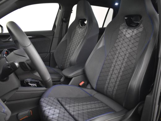 Volkswagen Tayron 1.5 eHybrid R-Line Edition 204Pk DSG/AUTO | Glazen panorama-dak | Keyless | Achteruitrijcamera | ... ActivLease financial lease