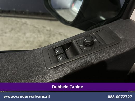 Volkswagen Transporter 2.0 TDI 150pk L2H1 Dubbele Cabine Airco | 5-Zits | Navigatie | Apple Carplay | Cruisecontrol Andr... ActivLease financial lease