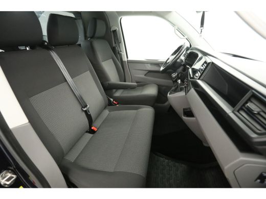 Volkswagen Transporter 2.0 TDI L2H1 204PK | Aut. | Virtual | Airco | Adap. Cruise | Camera | Carplay | 3 Zits | 2xSchuif... ActivLease financial lease