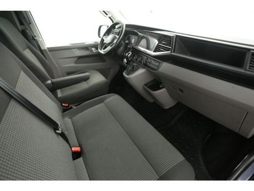 Volkswagen Transporter 2.0 TDI L2H1 204PK | Aut. | Virtual | Airco | Adap. Cruise | Camera | Carplay | 3 Zits | 2xSchuif... ActivLease financial lease