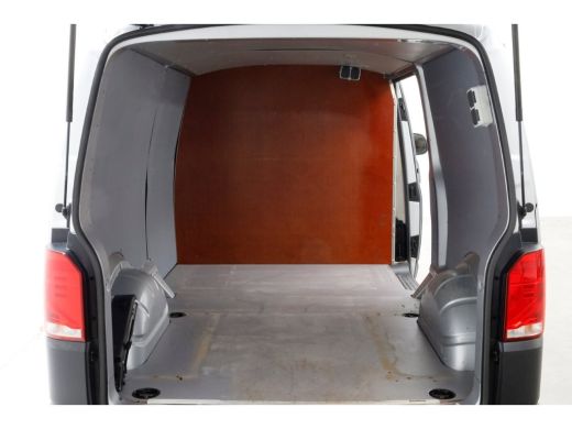 Volkswagen Transporter T6.1 2.0 TDI 150pk DSG-Automaat Lang Airco/Achterklep 05-2021 ActivLease financial lease