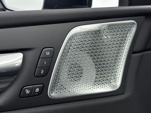 Volvo  XC60 2.0 T6 Plug-in hybrid AWD Ultra Executive Edition Bright | Luchtvering | Stoel Ventilatie - Massa... ActivLease financial lease