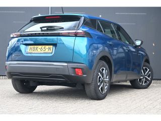 Peugeot e-2008 EV Style Avantage 54 kWh 97,1%SOH! | Allseason | Navigatie by App | Parkeersensoren | Cruise Cont...