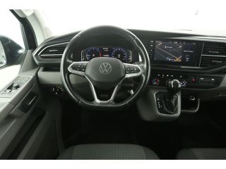 Volkswagen Transporter 2.0 TDI L2H1 204PK | Aut. | Virtual | Airco | Adap. Cruise | Camera | Carplay | 3 Zits | 2xSchuif...