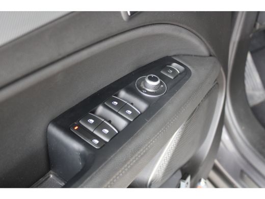 Alfa Romeo Stelvio 2.0 T AWD Sprint | Panoramadak | Ledere bekleding | Trekhaak | Cruise control adaptief | Camera |... ActivLease financial lease